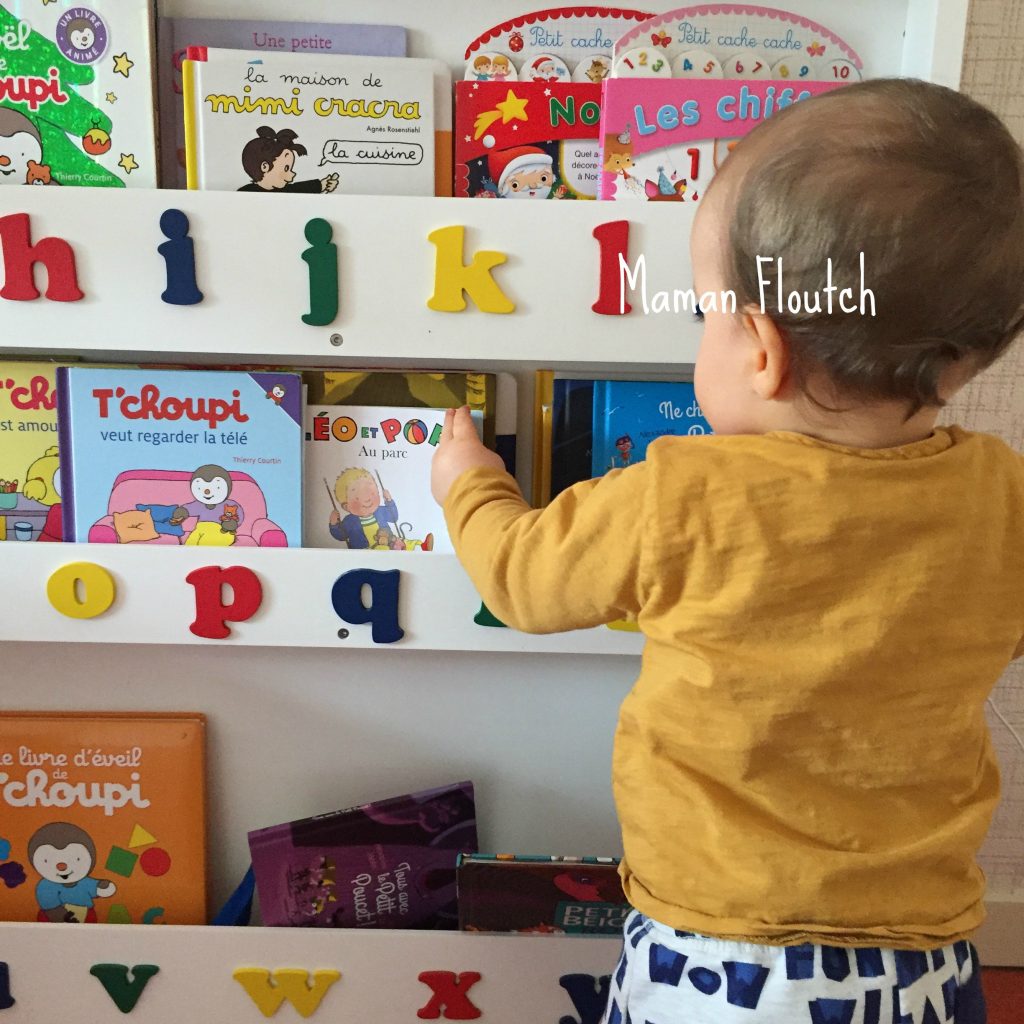 kids bookcase, kids book storage, front facing book display, alphabet bookcase, learning the alphabet